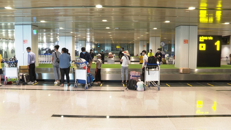 Sân bay Vân Đồn đón gần 300 chuyên gia Hàn Quốc - 3 Sân bay Vân Đồn đón gần 300 chuyên gia Hàn Quốc - 3