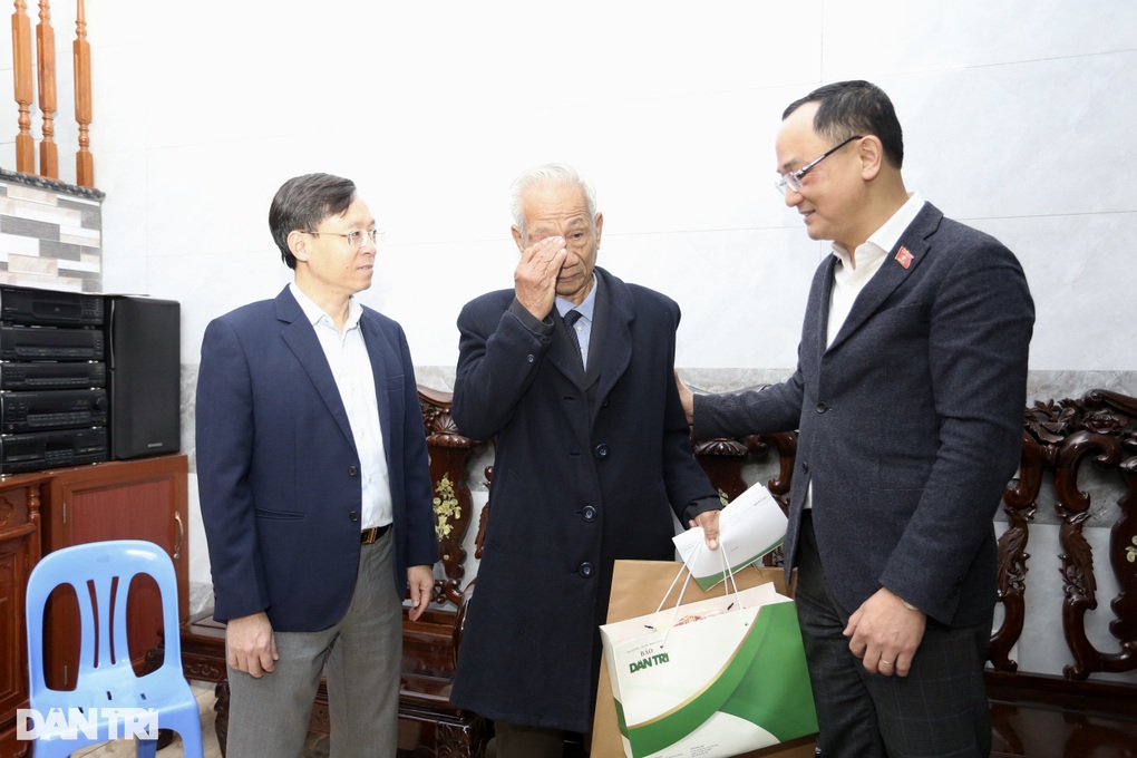 Chương trình tặng quà Tết xúc động, ấm áp tại Hải Dương - 4 Chương trình tặng quà Tết xúc động, ấm áp tại Hải Dương - 4