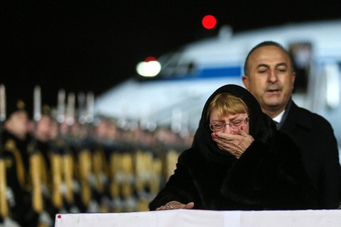 Phu nhân Đại sứ Nga kể khoảnh khắc chứng kiến chồng bị bắn