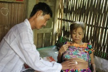 Xót thương cả 2 vợ chồng cùng quẫn vì bệnh ung thư