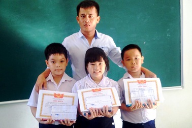 Vượt sóng, gieo chữ ở Trường Sa