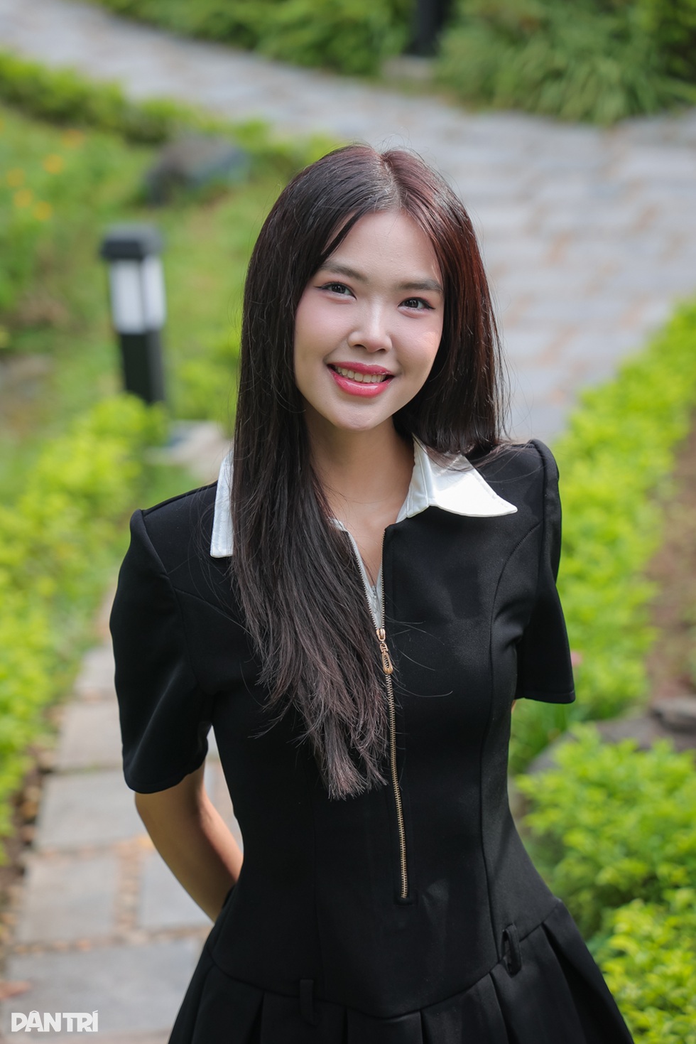 Tiểu tam” phim Gió ngang khoảng trời xanh: Ngoài đời sành điệu, giỏi võ - 3 Tiểu tam” phim Gió ngang khoảng trời xanh: Ngoài đời sành điệu, giỏi võ - 3