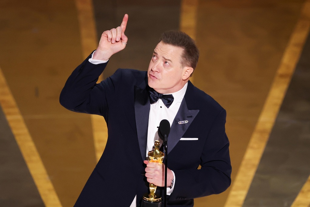 Điểm lại những khoảnh khắc cảm xúc nhất lễ trao giải Oscar 2023 - 4 Điểm lại những khoảnh khắc cảm xúc nhất lễ trao giải Oscar 2023 - 4