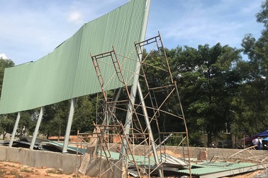 Sập công trình nhà xưởng, 3 công nhân trọng thương