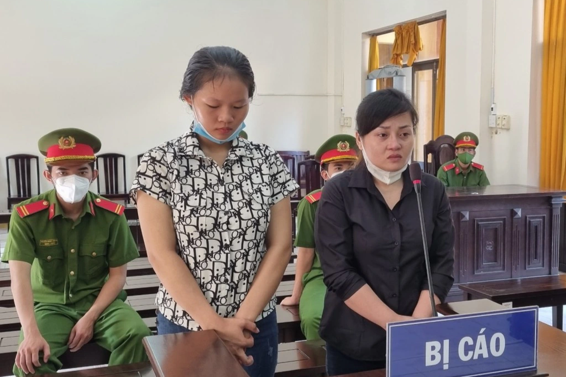20 năm tù cho 2 nữ quái mua bán ma túy - 1 20 năm tù cho 2 nữ quái mua bán ma túy - 1