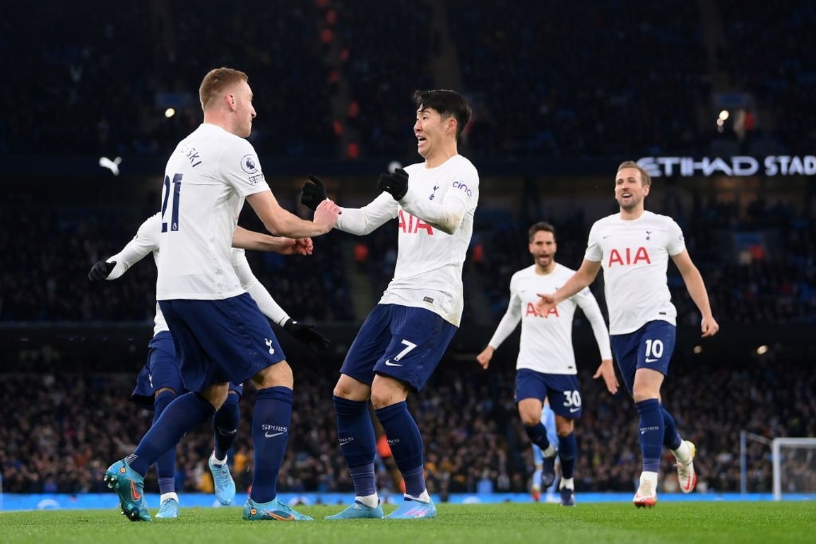 Arsenal, Tottenham thổi lửa vào vị trí của Man Utd - 2 Arsenal, Tottenham thổi lửa vào vị trí của Man Utd - 2