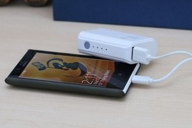 Giải pháp hạn chế rắc rối do smartphone hết pin