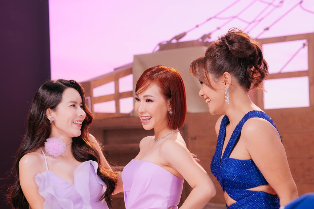 Phương Vy Idol: Từng áp lực vì cân nặng, cuộc sống bên chồng Tây ra sao? - 5 Phương Vy Idol: Từng áp lực vì cân nặng, cuộc sống bên chồng Tây ra sao? - 5