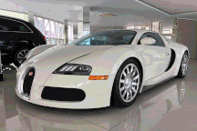 Chiếc Bugatti Veyron duy nhất tại Việt Nam đổi "màu áo", sẵn sàng tìm chủ mới