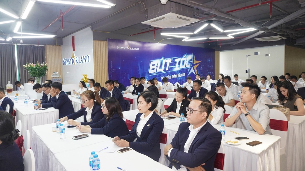Hành trình 9 năm gây dựng thành trì vững vàng của NewstarLand - 1 Hành trình 9 năm gây dựng thành trì vững vàng của NewstarLand - 1