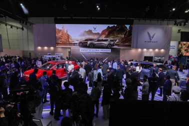 Nhìn lại Los Angeles Auto Show 2021: VinFast "hút" truyền thông quốc tế