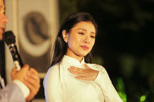 Sao Mai Thu Hằng tri ân thế hệ cha anh qua phim ca nhạc "Hồn ngàn thu"