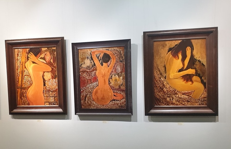 8 hoạ sĩ lớn tuổi gây bất ngờ với triển tranh nude - 11