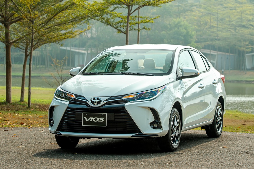 Mua xe bền bỉ và tiết kiệm nhiên liệu, chọn Toyota Vios hay Hyundai Accent? - 2 Mua xe bền bỉ và tiết kiệm nhiên liệu, chọn Toyota Vios hay Hyundai Accent? - 2