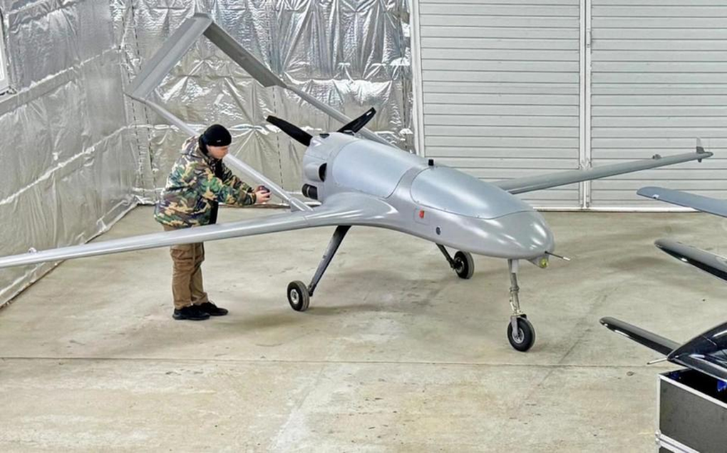 Nhật Bản tính mua UAV Ukraine để tăng cường phòng thủ? - 1