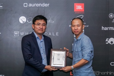 SR Technology HR-12 - Loa karaoke pro 100% chất Ý đoạt giải Editors' Choice Award 2019