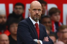 Man Utd thua đậm Liverpool, HLV Ten Hag nổi cáu ở phòng họp báo