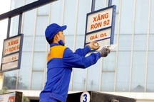 Lý do giá xăng giảm xuống 21.000 đồng/lít ngay phiên đầu năm
