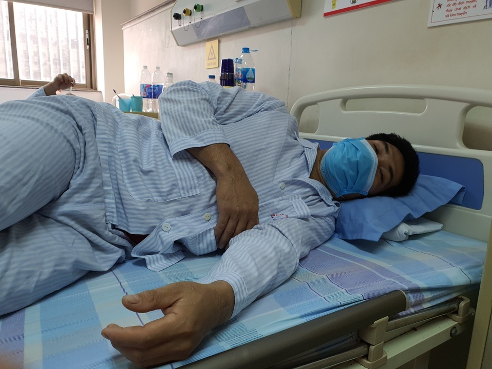 Bác sĩ kêu gọi cùng người anh hiến tủy dành cơ hội sống cho em trai - 4 Bác sĩ kêu gọi cùng người anh hiến tủy dành cơ hội sống cho em trai - 4