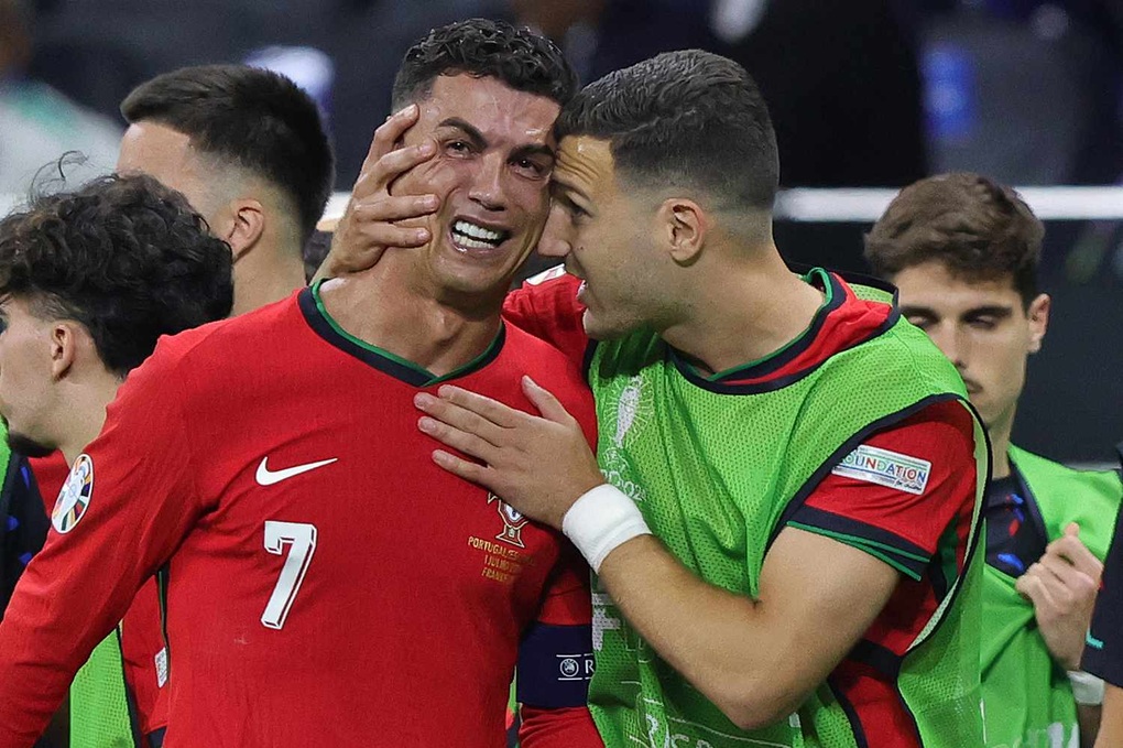 Nhận định Bồ Đào Nha - Pháp (02h00 ngày 6/7): Hãy tàn nhẫn với C.Ronaldo! - 1