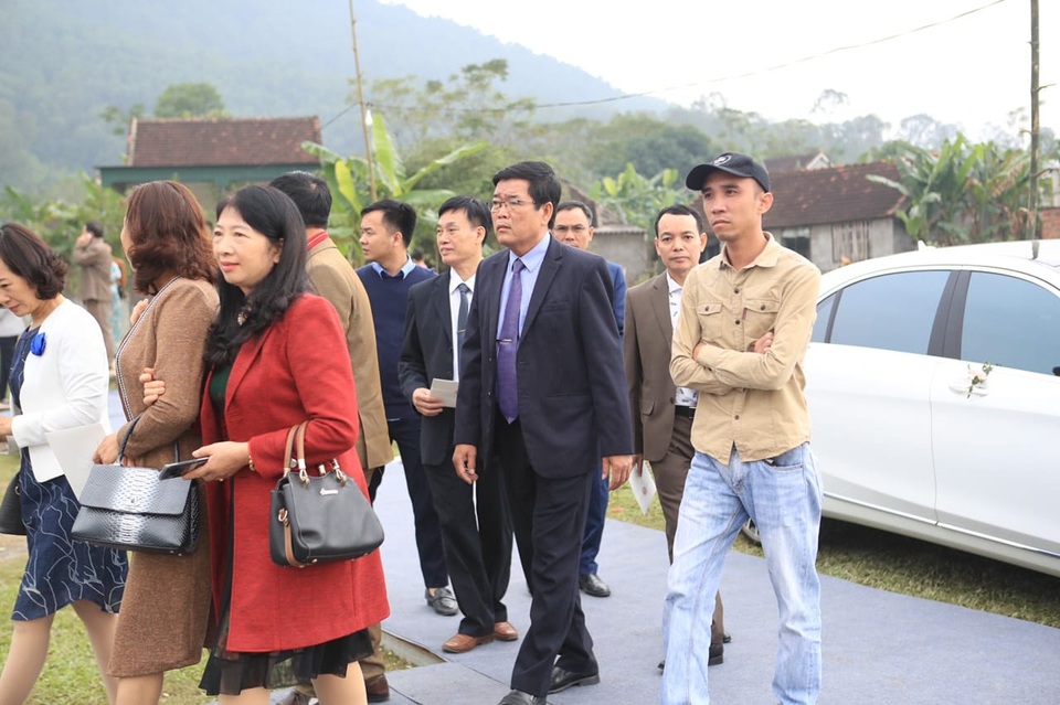 Bố mẹ Xuân Trường, Văn Toàn dự lễ cưới Công Phượng - 5 Bố mẹ Xuân Trường, Văn Toàn dự lễ cưới Công Phượng - 5