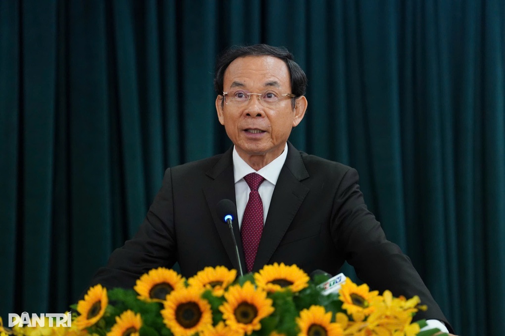 Ông Nguyễn Văn Nên nói về những ngày cống hiến, trăn trở vì TPHCM - 1 Ông Nguyễn Văn Nên nói về những ngày cống hiến, trăn trở vì TPHCM - 1
