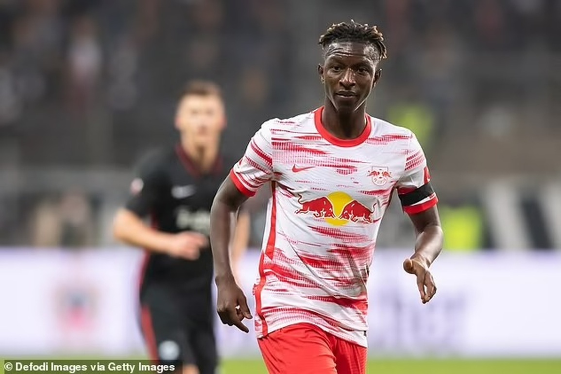 Hai trận ra mắt bất bại, HLV Rangnick vẫn chỉ ra tử huyệt của Man Utd - 1 Hai trận ra mắt bất bại, HLV Rangnick vẫn chỉ ra tử huyệt của Man Utd - 1
