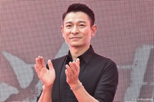 Phim doanh thu "khủng" của Lưu Đức Hoa bị kiện vì đạo nhái