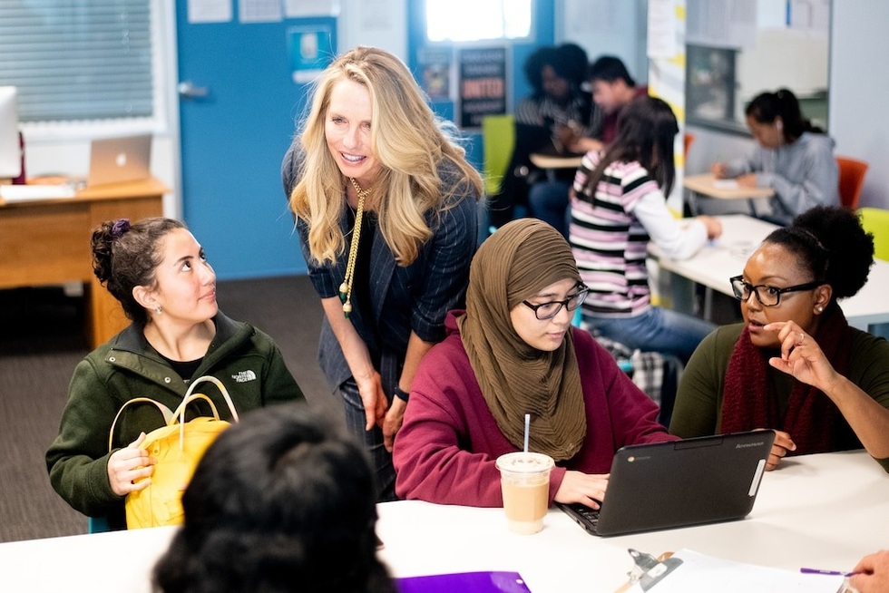 Vợ của cựu CEO Apple: Có 15 tỷ USD nhưng không cho con thừa kế - 7 Vợ của cựu CEO Apple: Có 15 tỷ USD nhưng không cho con thừa kế - 7