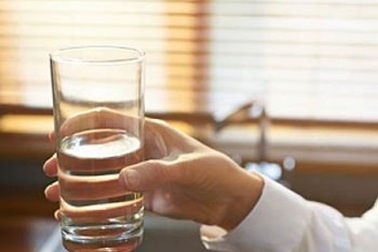 Những nguyên nhân không ngờ khiến cơ thể bị mất nước