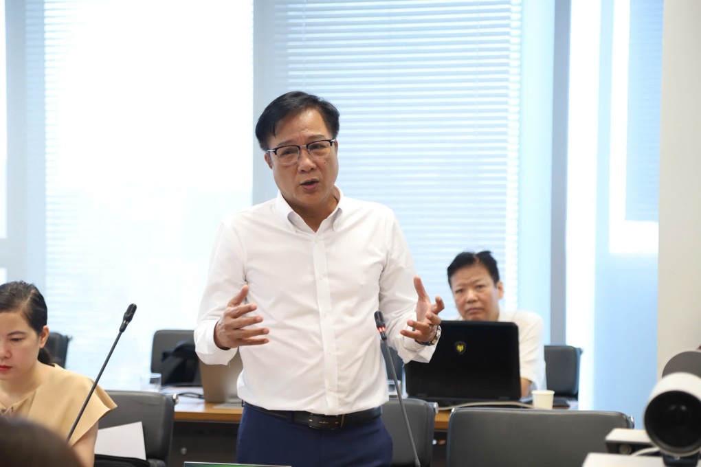 NSND Trọng Trinh dẫn dắt chương trình cảnh báo tội phạm công nghệ cao - 2 NSND Trọng Trinh dẫn dắt chương trình cảnh báo tội phạm công nghệ cao - 2