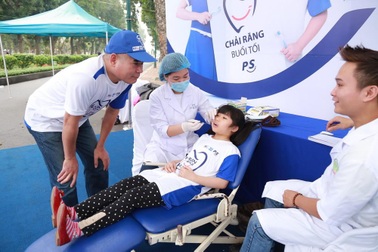 90% trẻ tiểu học bị bệnh răng miệng