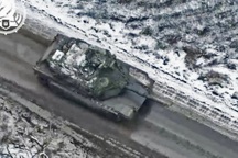 Nga nói bắn đạn "trăm phát, trăm trúng" vào xe tăng Abrams Ukraine sa lầy