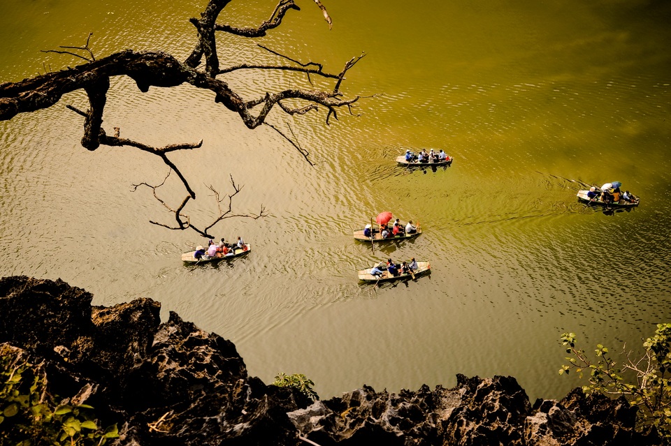 Vẻ đẹp lung linh huyền ảo nổi bật của di sản thế giới Tràng An - 11 Vẻ đẹp lung linh huyền ảo nổi bật của di sản thế giới Tràng An - 11