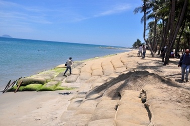 Quảng Nam “xin” Thủ tướng 100 tỉ để chống sạt lở