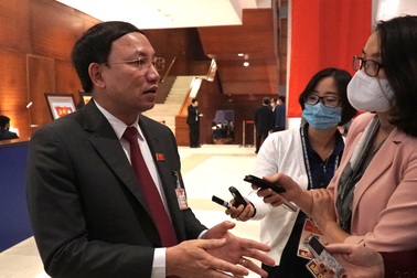 Bí thư Quảng Ninh: "Tuyệt đối không để dịch lây lan trên diện rộng"