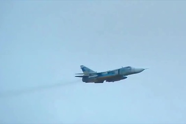 Cường kích Su-24 của Ukraine xuất trận với tên lửa dẫn đường mới