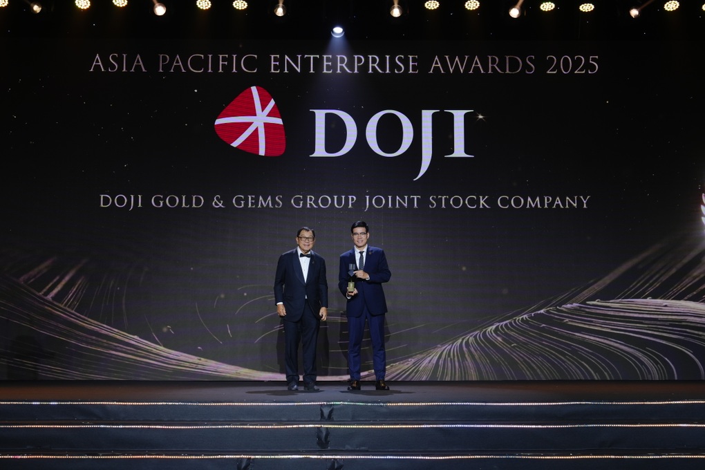 Tập đoàn DOJI liên tiếp được vinh danh tại các giải thưởng trong và ngoài nước - 1 Tập đoàn DOJI liên tiếp được vinh danh tại các giải thưởng trong và ngoài nước - 1