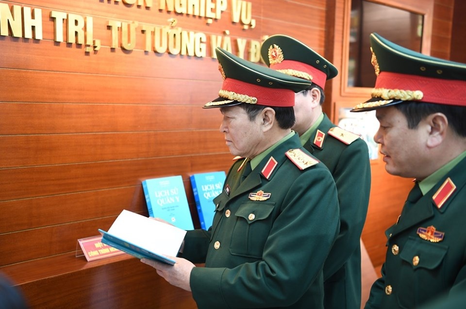 Bộ Quốc phòng lập 7 bệnh viện dã chiến, không để Covid-19 lây lan - 4 Bộ Quốc phòng lập 7 bệnh viện dã chiến, không để Covid-19 lây lan - 4