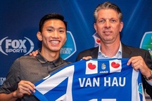 Báo Hà Lan: “Văn Hậu chỉ giúp Heerenveen tăng… like”
