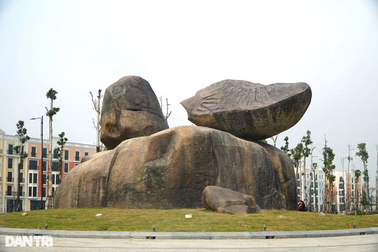 Xuất hiện phiên bản Hòn Trống Mái ở biển Sầm Sơn