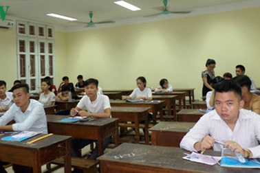 Sai sót trong đề thi thử ở Hà Nội: Bộ Giáo dục nói về đề thi chuẩn hóa