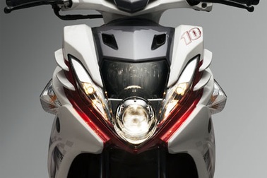 Xe Nouvo SX có màu mới cho năm 2013