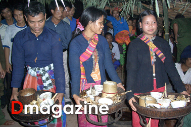 Độc đáo "đêm yêu đương trời cho" giữa đại ngàn của trai gái người Ma Coong