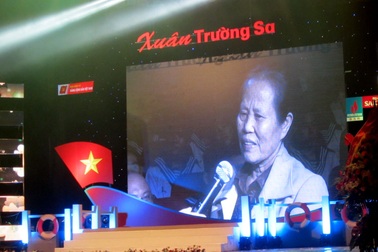 Hướng về biển đảo quê hương với “Xuân Trường Sa 2015”