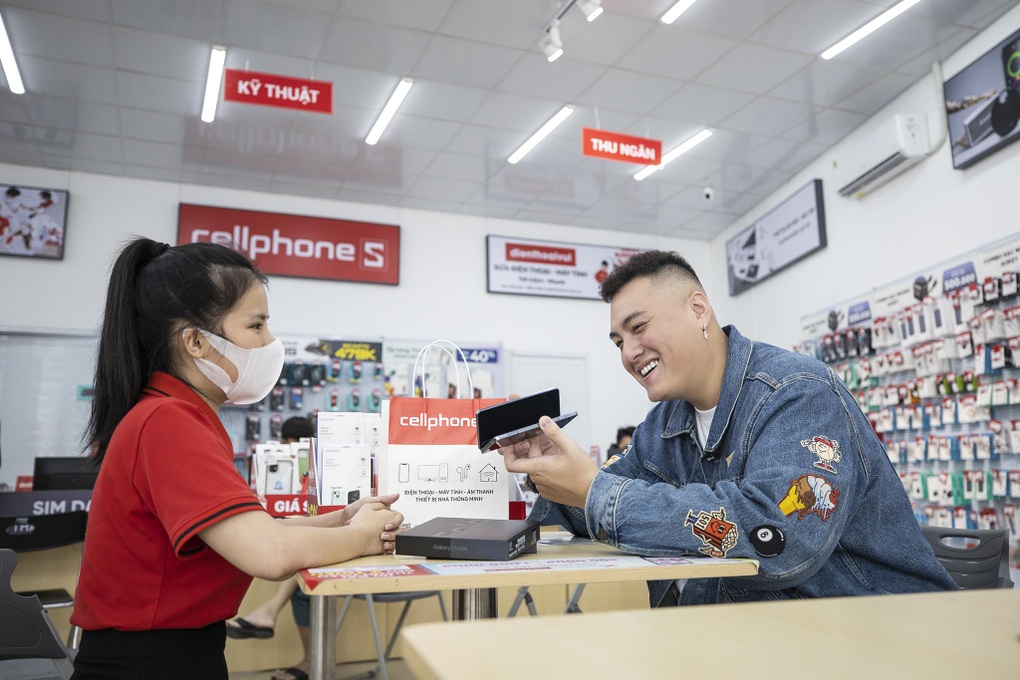 CellphoneS mở bán sớm 1600 suất đặt cọc Galaxy Z Fold4 và Flip4 - 1 CellphoneS mở bán sớm 1600 suất đặt cọc Galaxy Z Fold4 và Flip4 - 1