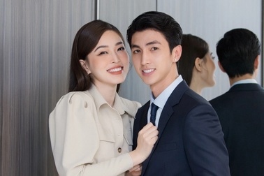 Á hậu Phương Nga "thú nhận" tát bạn trai 10 lần trong "11 tháng 5 ngày"