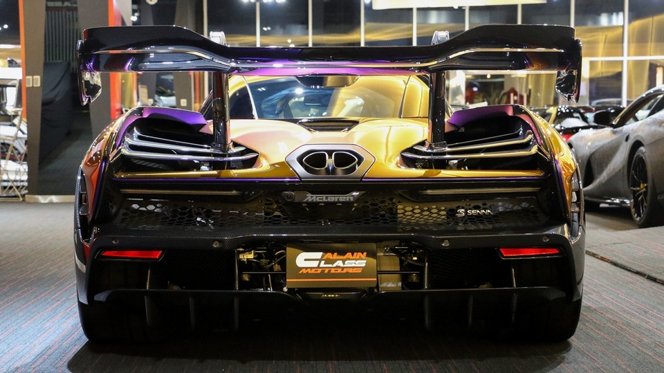 Bí ẩn một chiếc siêu xe McLaren Senna sơn đổi màu - 22 Bí ẩn một chiếc siêu xe McLaren Senna sơn đổi màu - 22