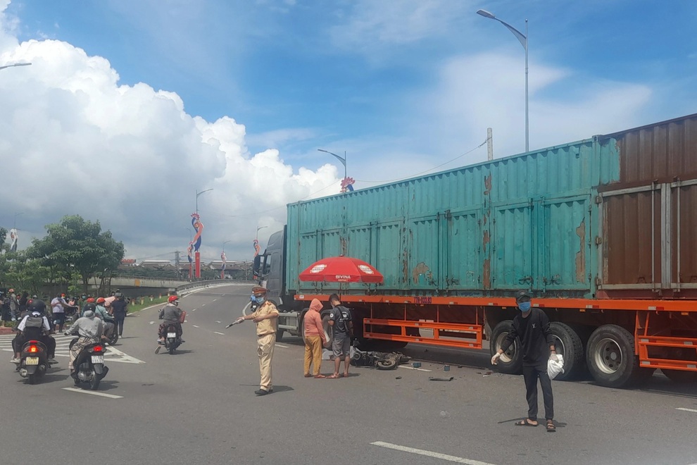 tai nạn giao thông ở Bình Định-22-10-2021-CTV-2 tai nạn giao thông ở Bình Định-22-10-2021-CTV- 2