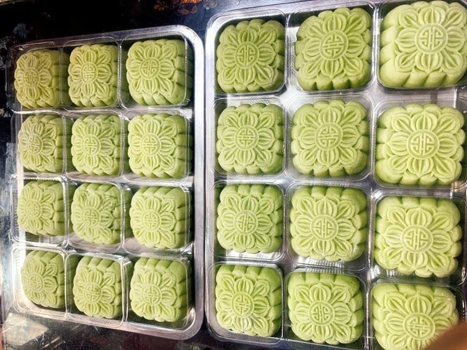 Anh chàng đẹp trai đam mê làm bánh, mỗi tháng bỏ túi 60 triệu đồng - 4 Anh chàng đẹp trai đam mê làm bánh, mỗi tháng bỏ túi 60 triệu đồng - 4